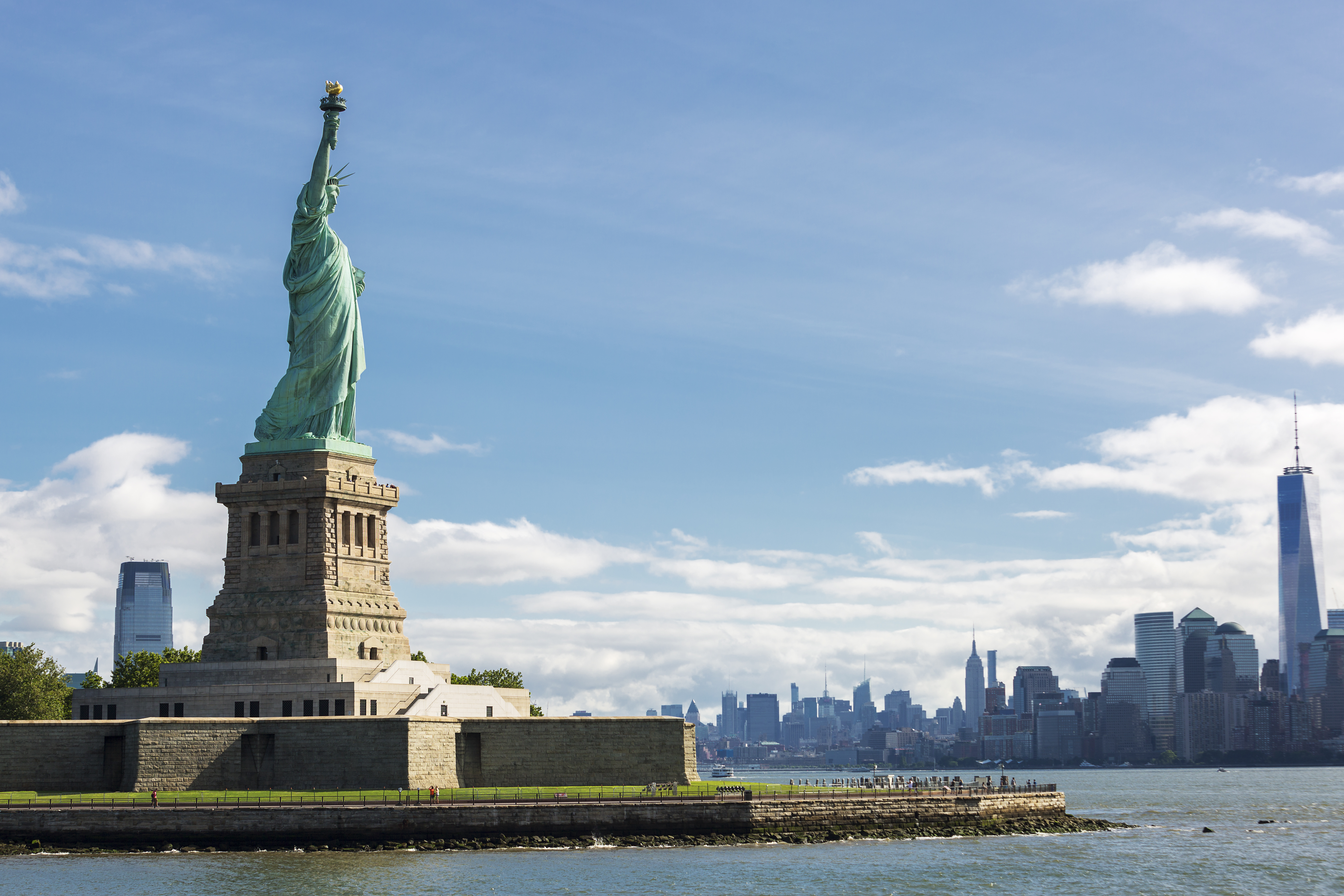 Discover Iconic Views on the Circle Line Cruise New York