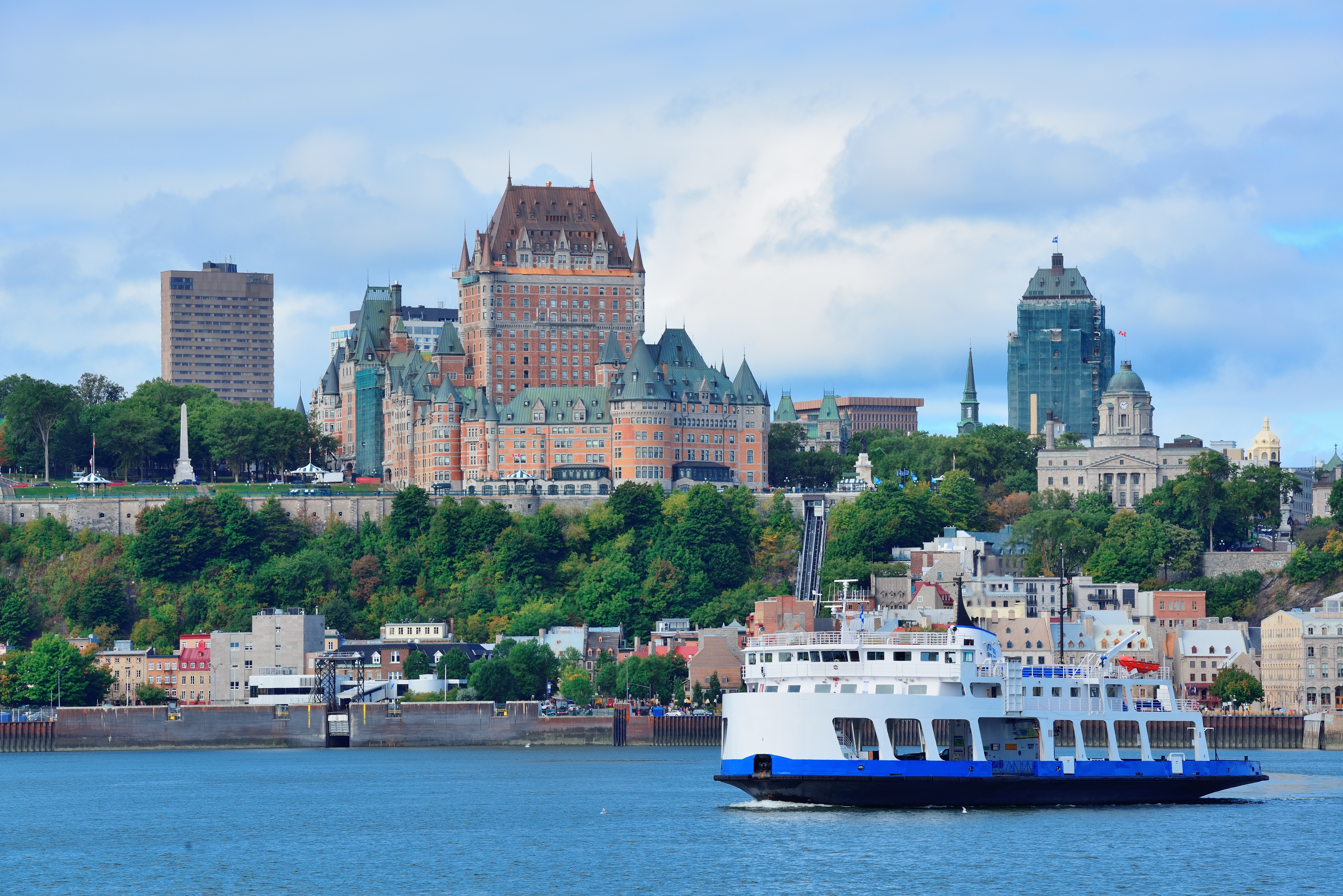 Majestic Canada: A 10-Day Journey Through Nature and Culture