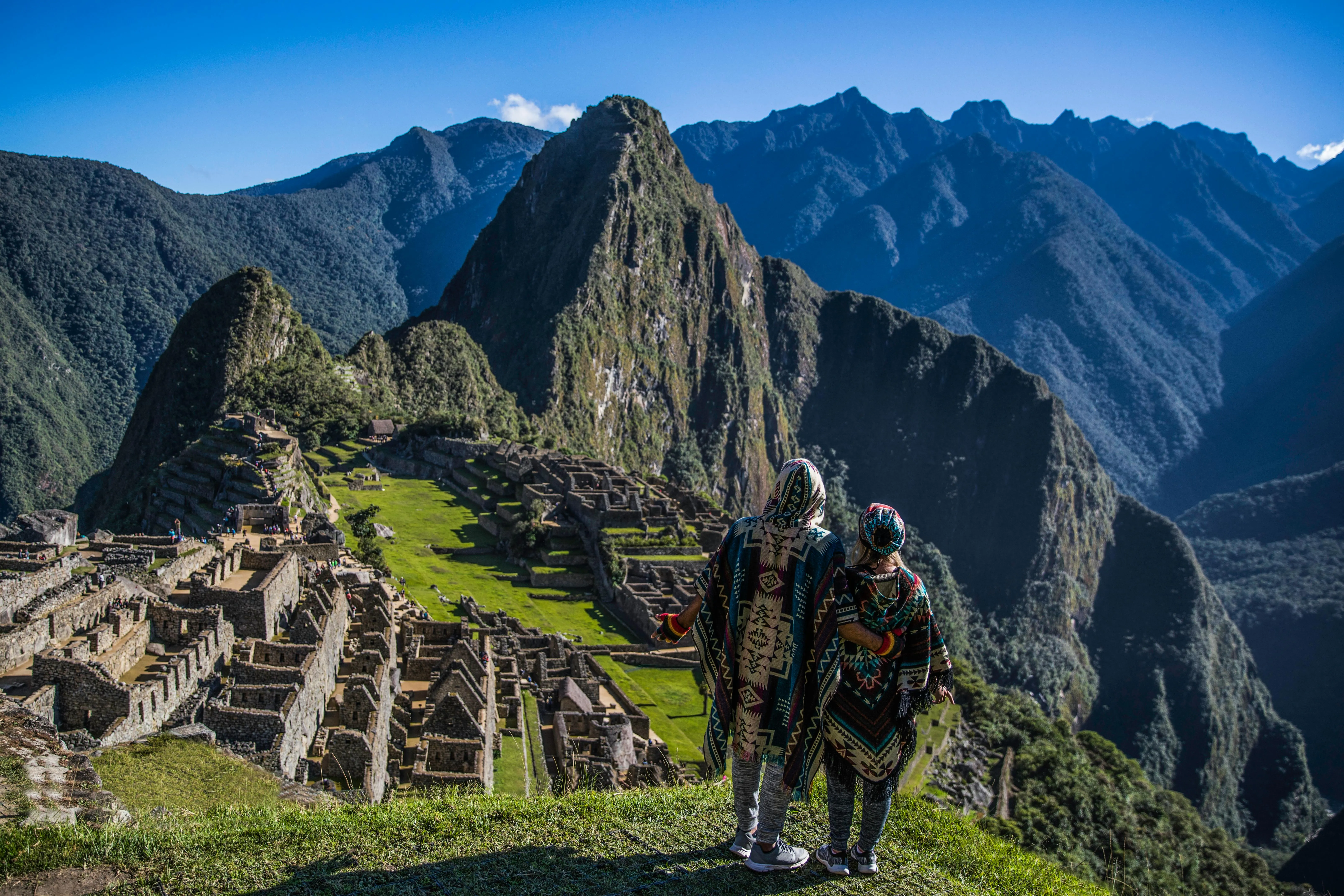 7‑Day Machu  Picchu & Sacred Valley: Llama Picnic Adventure